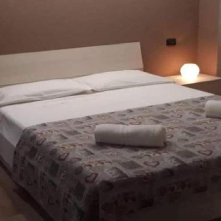 Hotel Fitness Parma Buitenkant foto